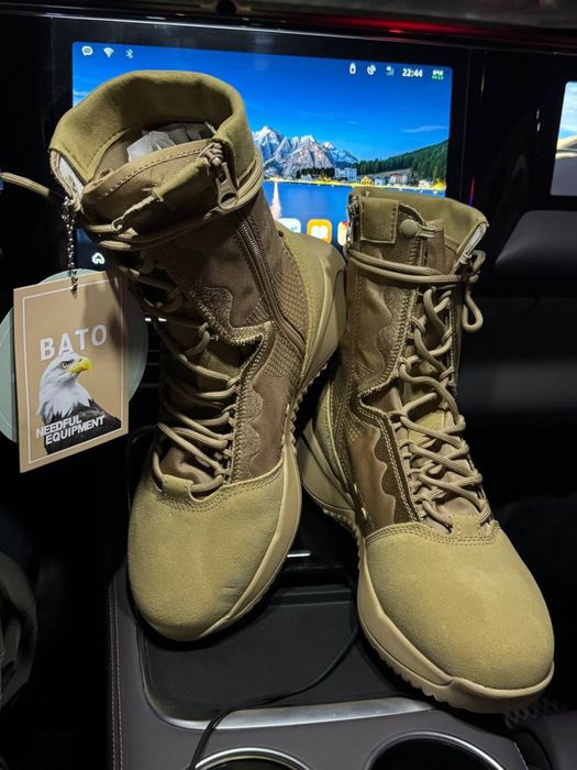 Сапоги бато. Берцы бато. Etiklar bato