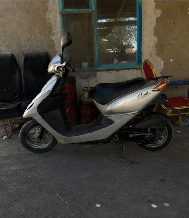 Мопед Honda Dio af56, бензин