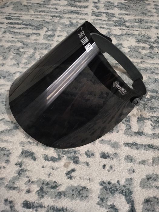 Защитный экран для лица