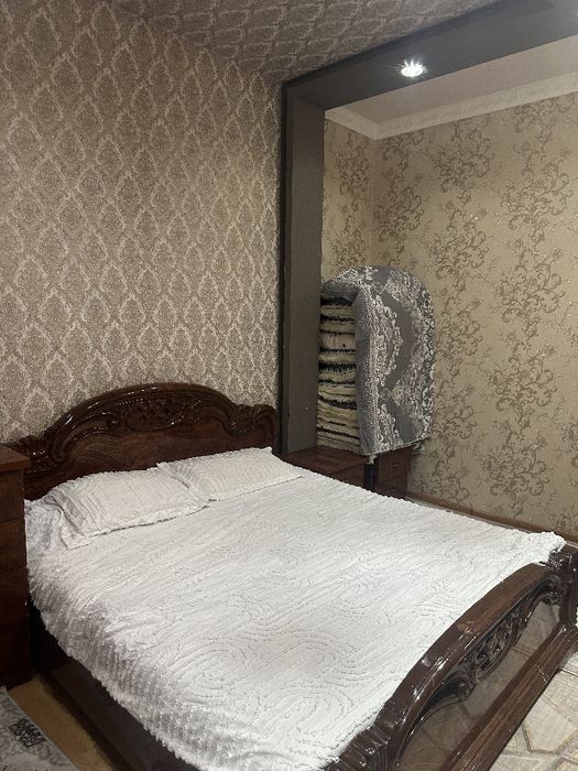 1 komplekt mebel jixozlari sotiladi