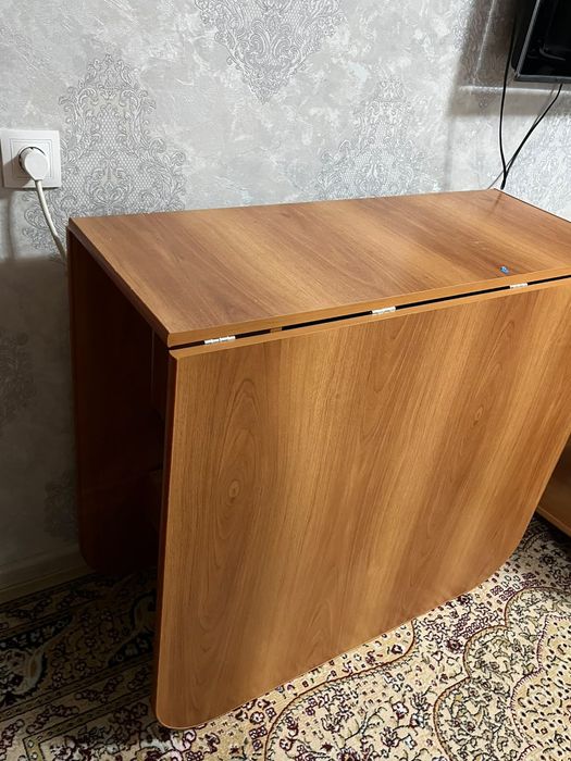 Казахский раздвижной стол