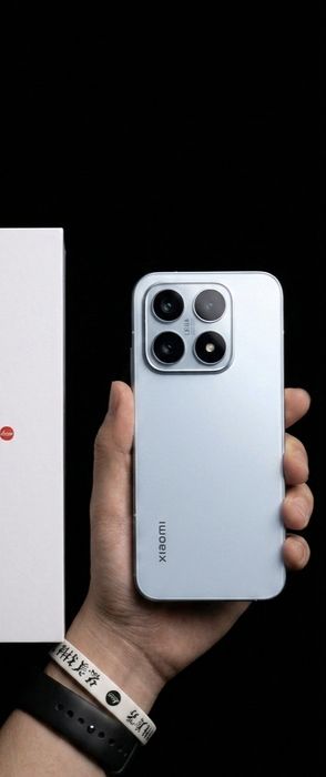Xiaomi 17 Чисто нов