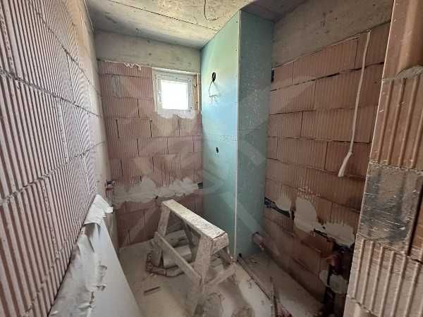 Продава се Двустаен апартамент в Бургас, Сарафово - 74 кв.м за 1145 €/кв.м - Снимка #3