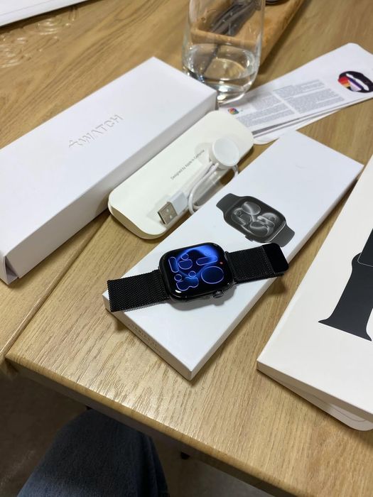 Продаю apple watch 11
