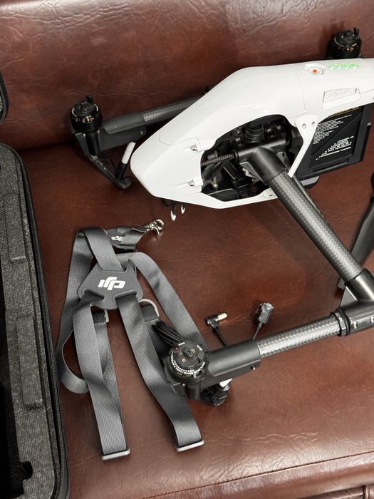Drona profesională DJI INSPIRE 1 V2.0 PRO,geanta transport,telecomandă