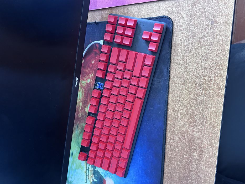 Клавиатура HyperX