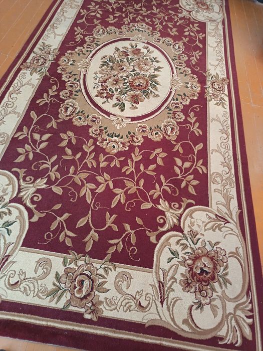 Срочно продам ковер 2×4 м. недорого.