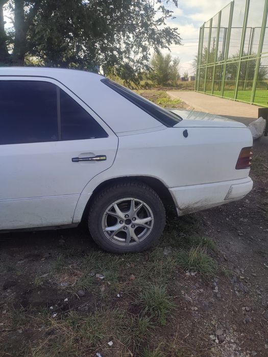 Мерседес в полном разборе