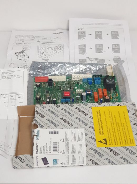 Placa electronica Vaillant  WUV/ VU model : conventional, P: 24 -32 Kw