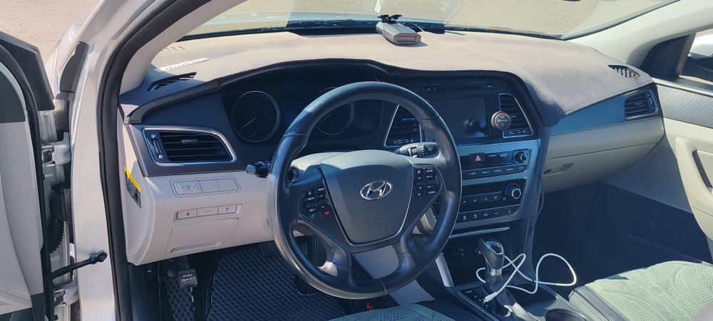 Продам Hyundai Sonata