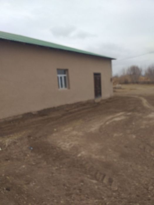 Nukus Tahiyatashda hamza   6 ti Xonali