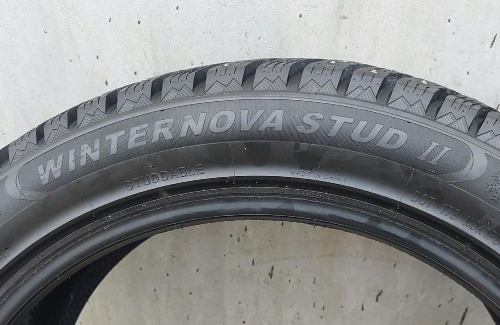 4 шипованные автошины 255/45R20