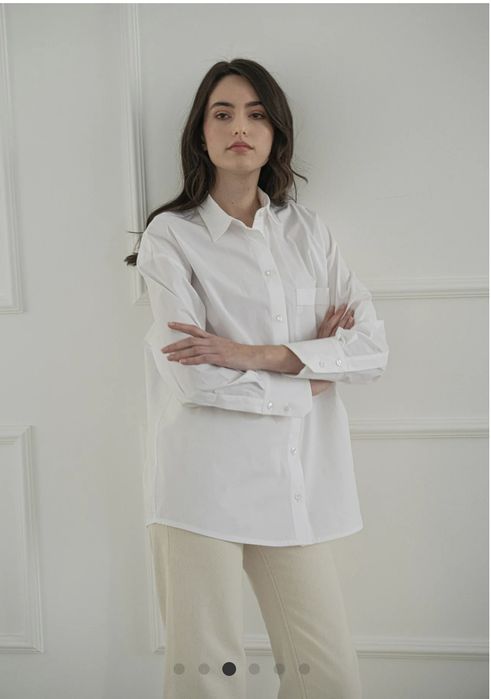 Бяла свободна риза Verychi