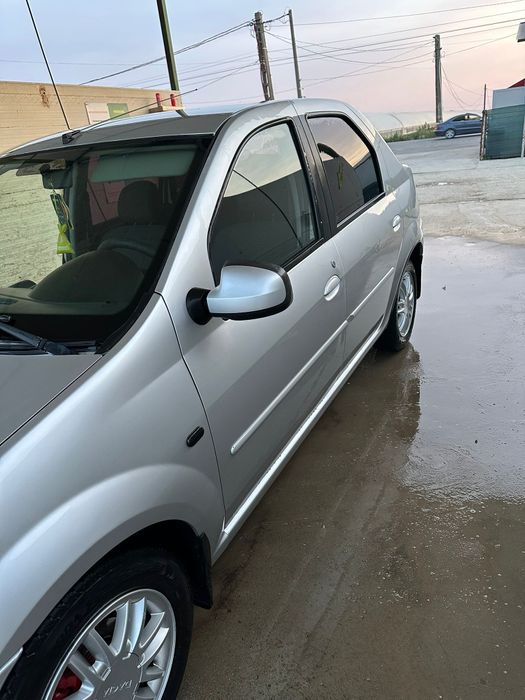 Logan 1.6 16v 105cp Prestige GPL