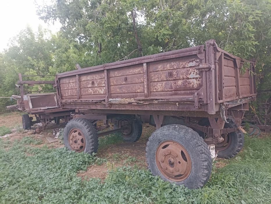 Продам МТЗ 80 с прицепом