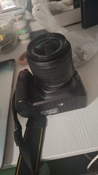 Зеркальный фотоаппарат Nikon d5200