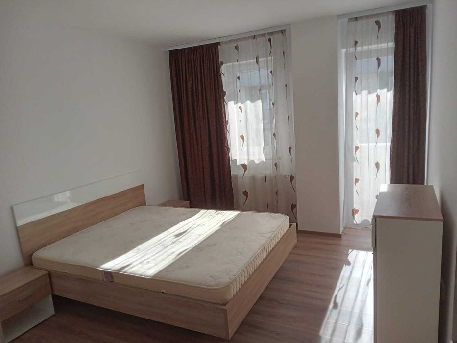 De închiriat apartament cu 2 camere