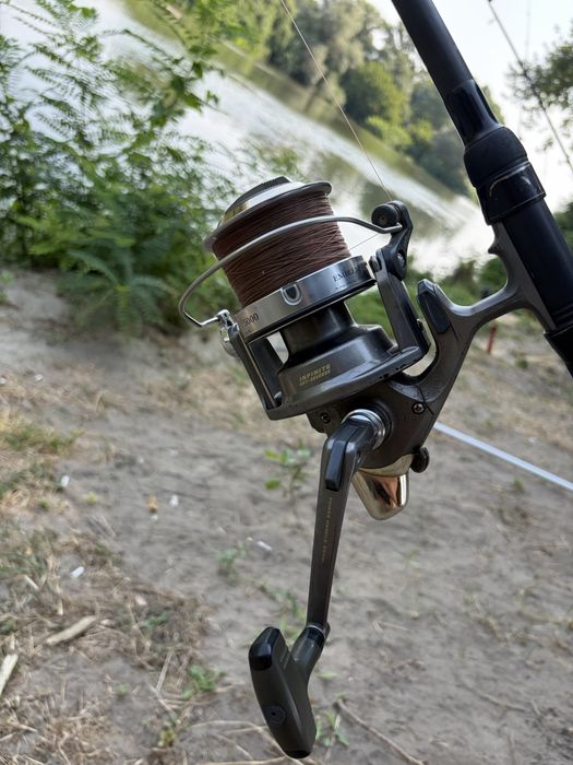 Daiwa emblem pro 5000 + daiwa black widow 12ft 3.5lb