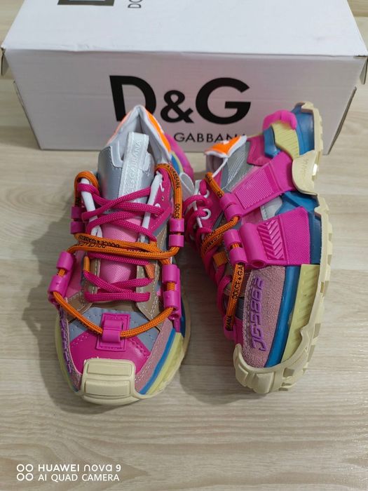 Нови маратонки висок клас н изработка