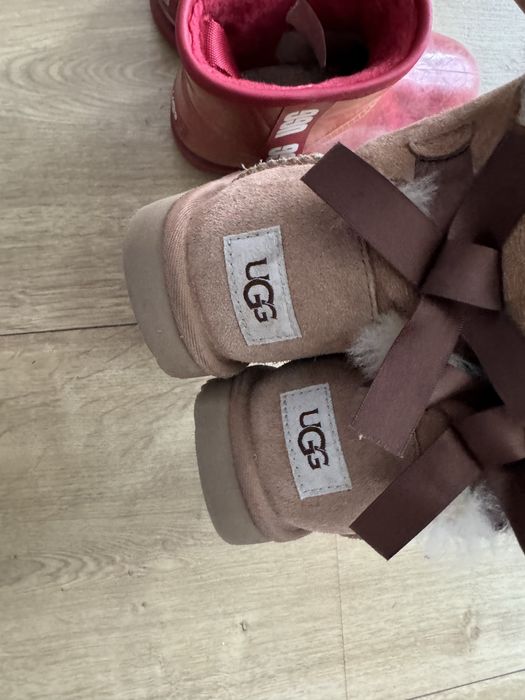 Cizme Ugg impermeabile si piele 32.5