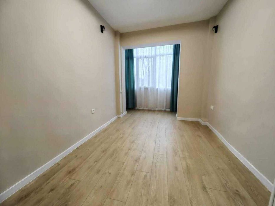 Продава се Тристаен апартамент в Пловдив, Мараша - 95 кв.м за 940 €/кв.м - Снимка #18