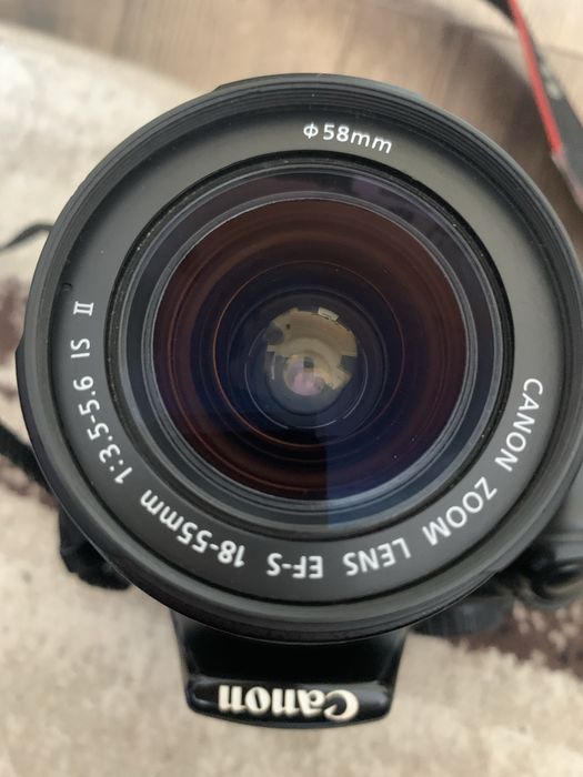 Aparat foto  CANON EOS 1100D