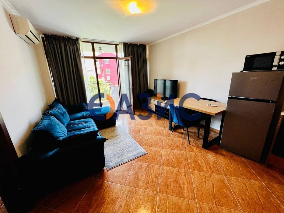 Продава се Тристаен апартамент в Свети Влас - 79 кв.м за 968 €/кв.м - Снимка #3