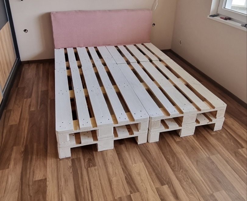 Тапицирано легло от палети за матрак 160Х220