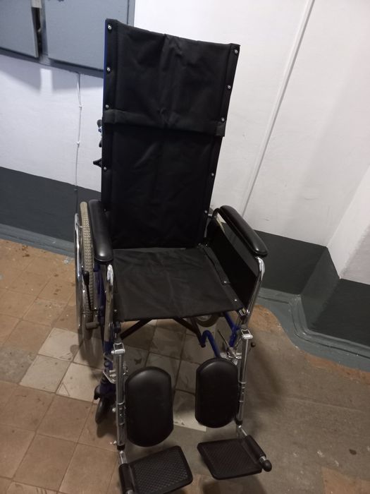 Кресло-коляска инвалидная 25000.