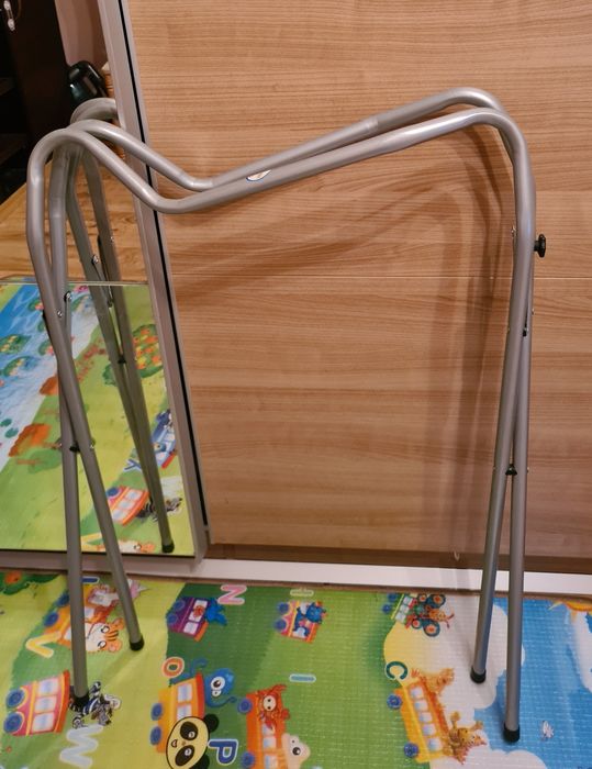 Стойка за ваничка