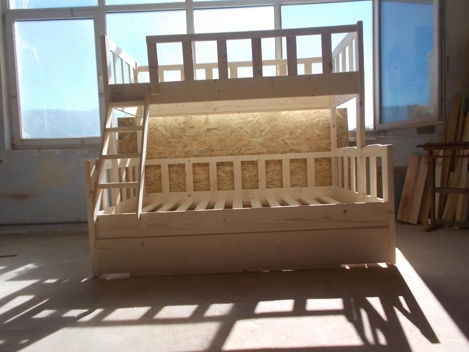 TRANSPORT GRATUIT.Pat etajat pt 3 persoane cod 3006