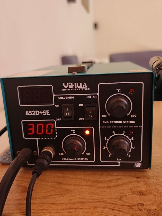 Комбинирана станция за запояване YiHUA 852D+SE „2 в 1“ (с вградена помпа)
