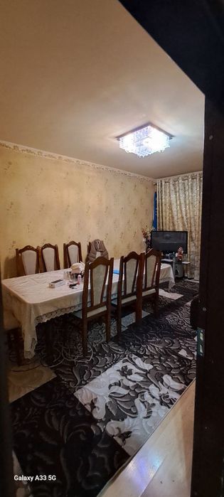 2 Xonali uy Sotiladi.