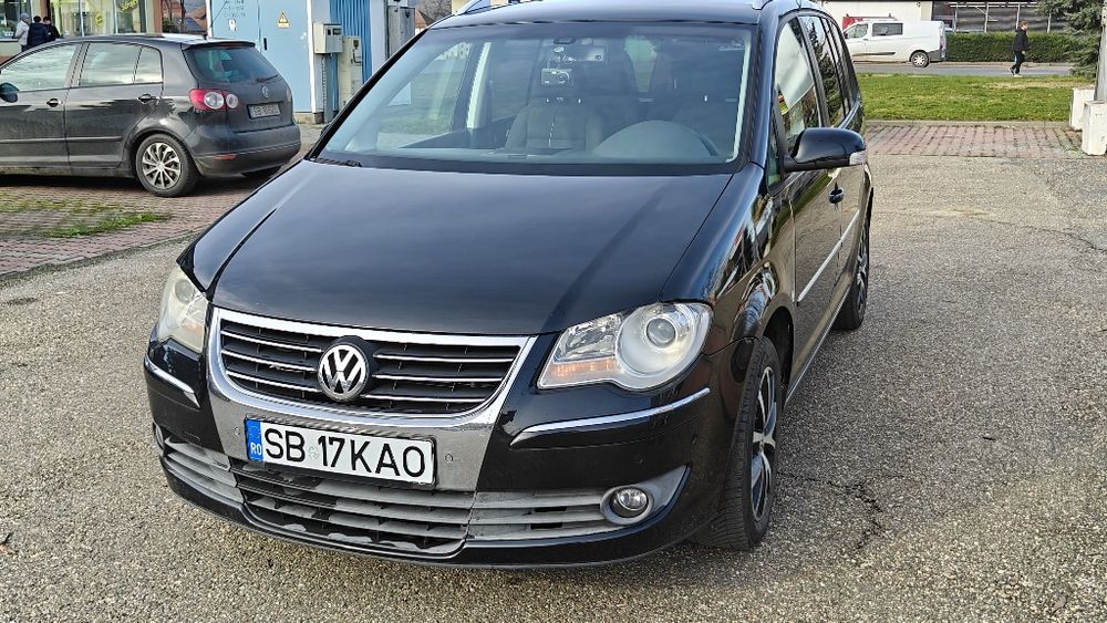 Vanzare auto VW Touran