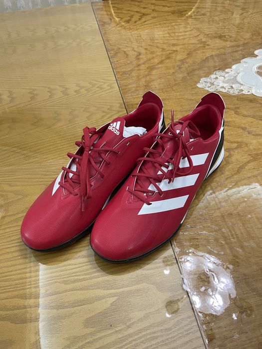 Кроссовки Adidas