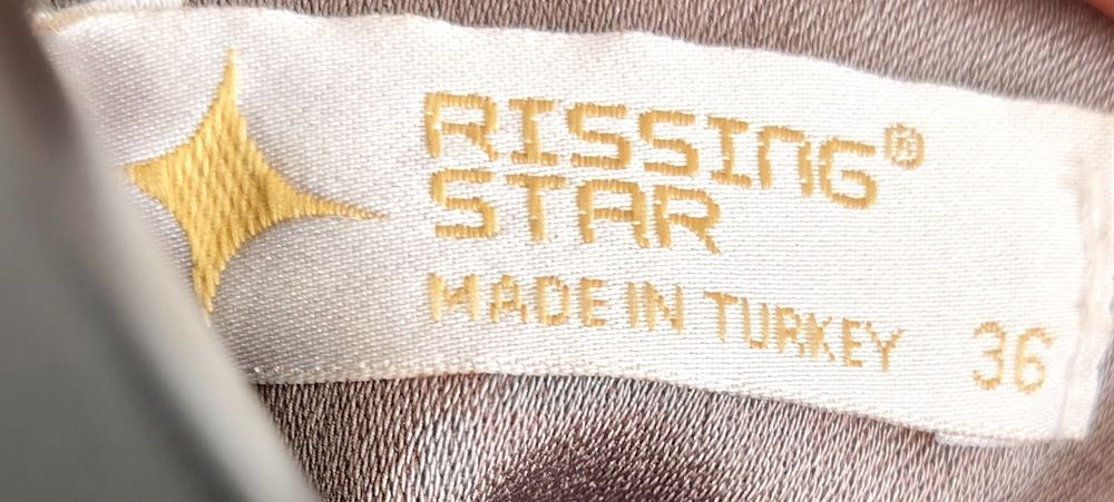 Продам платье вечернее, срочно.