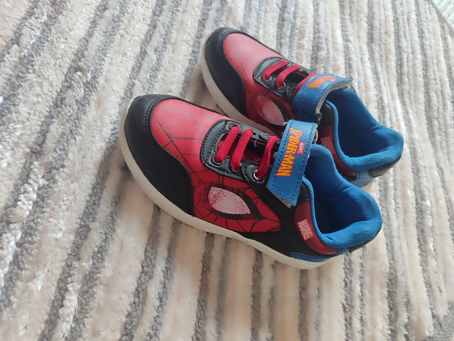 Кроссовки 31 размер Турция