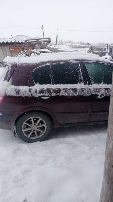 Продав Авто Nisan