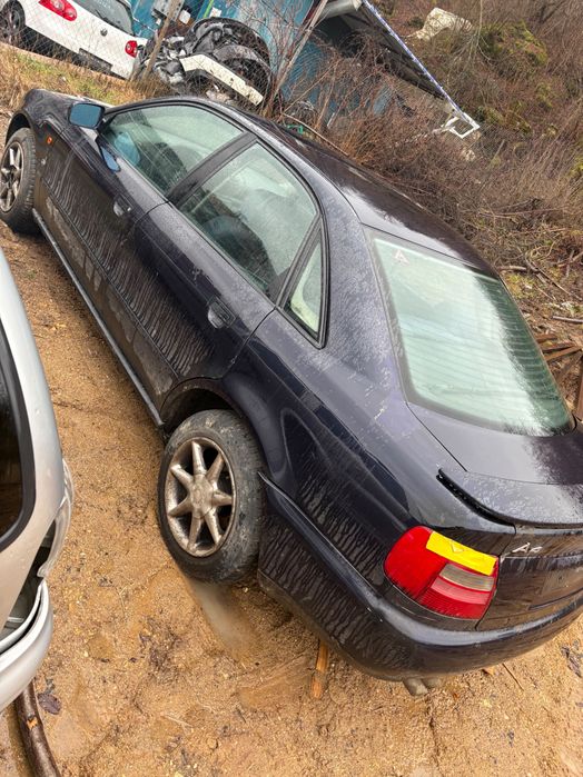 Ауди А4 Б5 1.8Т на части