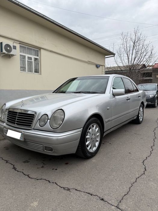 Mercades benz w210 sotiladi