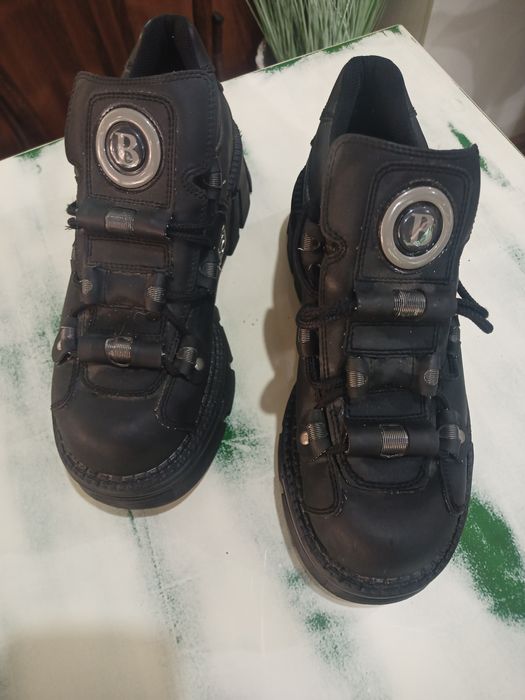 Продавам Обувки BOOSTER номер 45