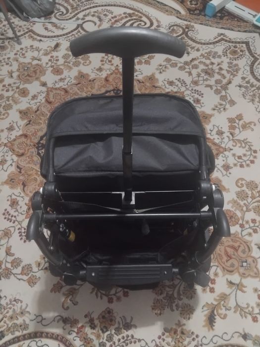 коляска в хорошем состоянии