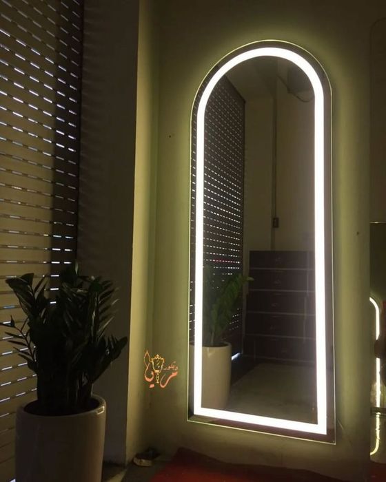 Зеркало с подсветкой