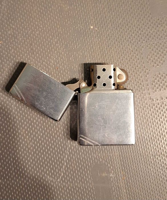 Оргинална запалка Zippo
