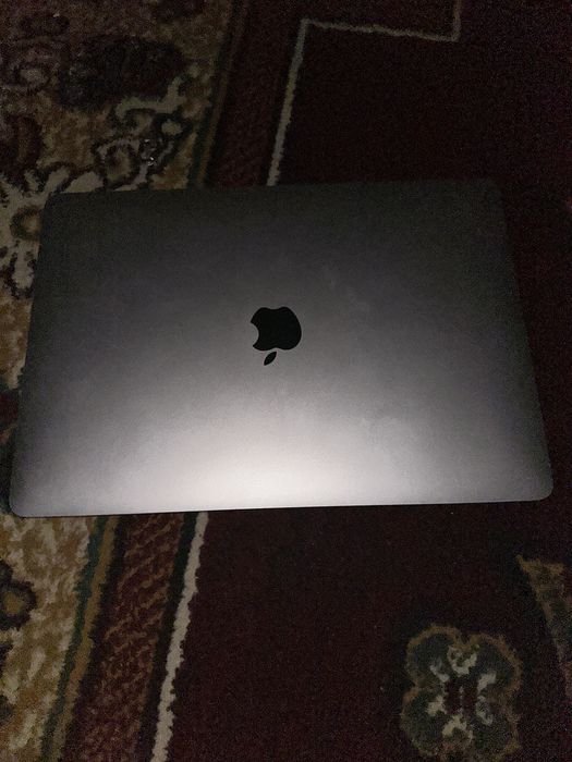 MacBook air 2019