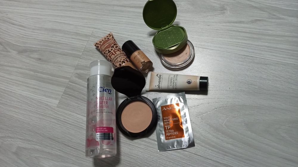 Лот за лице комплект