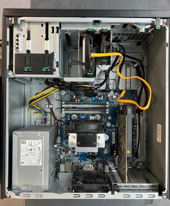 HP Z240 Xeon E3-1270 V6 32GB DDR4 512GB SSD+500GB HDD NVIDIA P2000