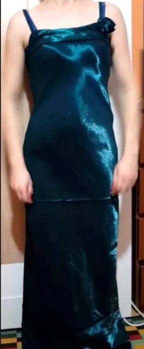 Rochie lungă de ocazie, verde inchis, mătase, mărimea S, 70 lei