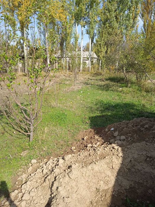 Yer sotiladi srochna 10 sotok