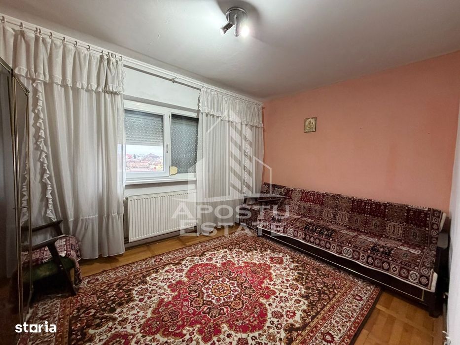 Apartament cu 2 camere, semidecomandat,centrala proprie,zona Girocului — fotografia 3